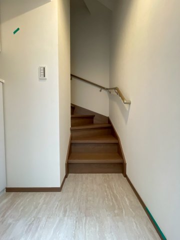 FAIR上井草302号室 玄関