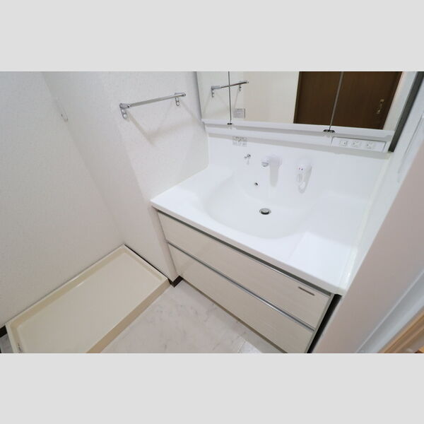 オーシャンビュー壱番館1406号室 洗髪洗面化粧台