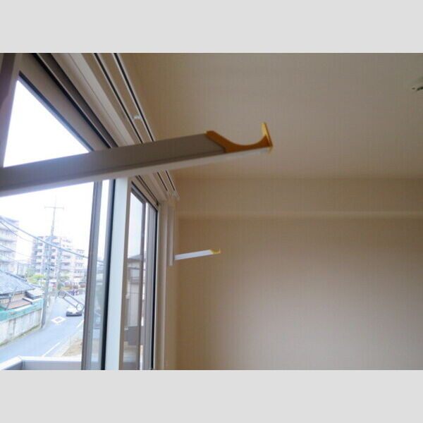 カリーナ　カーサ203号室 室内物干し