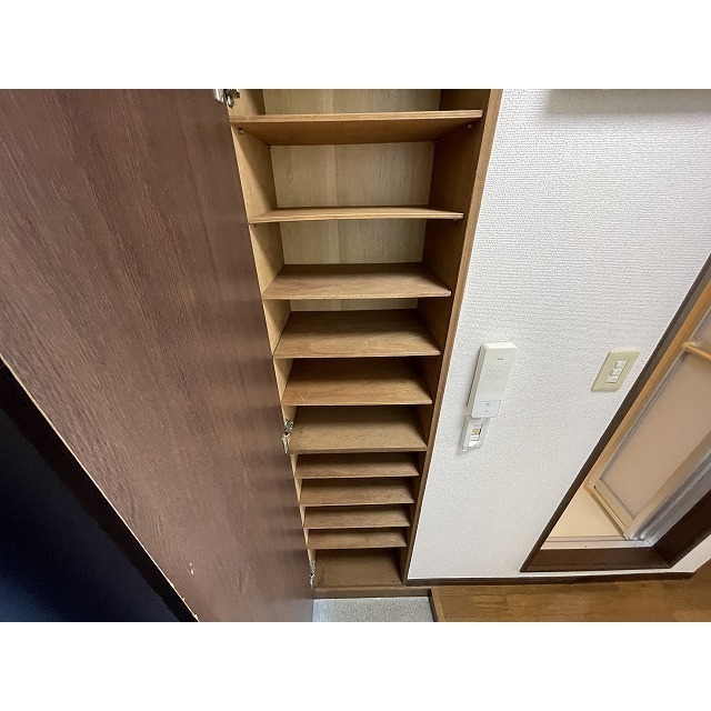 シーサイドカモシタ シューズボックス