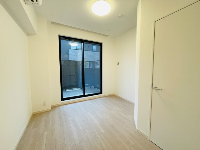 SYFORME NEXT IKEBUKURO WEST103号室 リビング