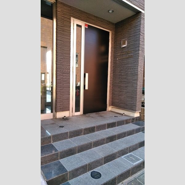 グランデファーレ仲町台302号室 同建物別部屋の参考画像