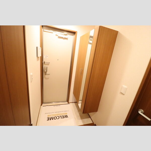 グリシーヌ 　フルール305号室 玄関