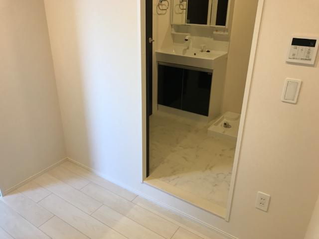 プリムローズ302号室 脱衣所