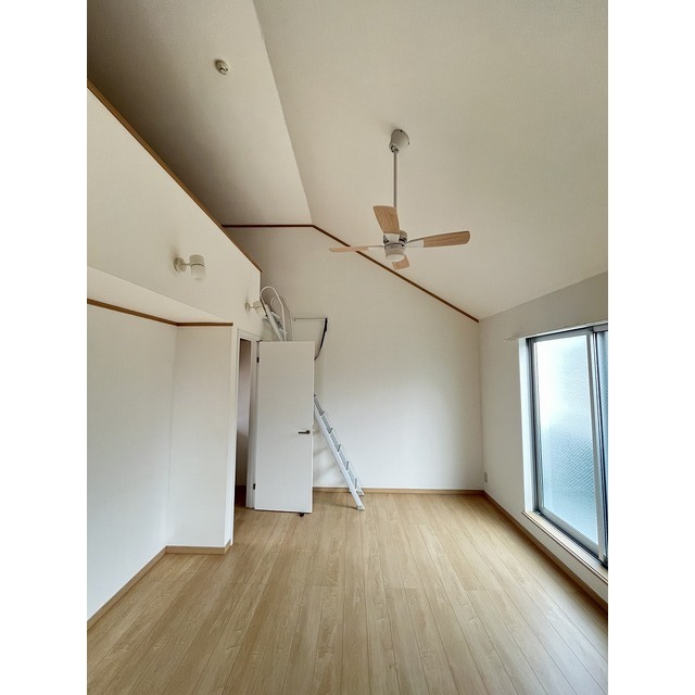 Ｂｉｋｅｒｓ　Ｈｏｕｓｅ湘南201号室 リビング