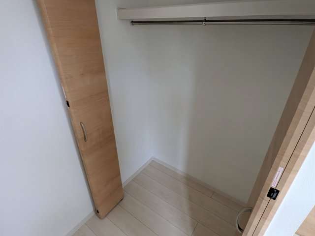 セルカ谷在家201号室 収納