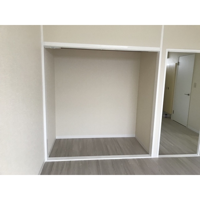 シティハイムアケボノB 内観