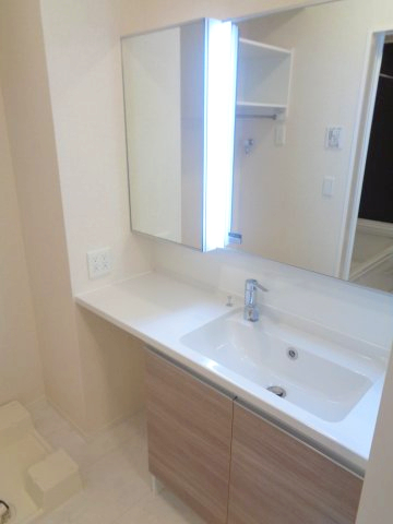 ＭＡＨＡＬＯ0105号室 ※現況優先