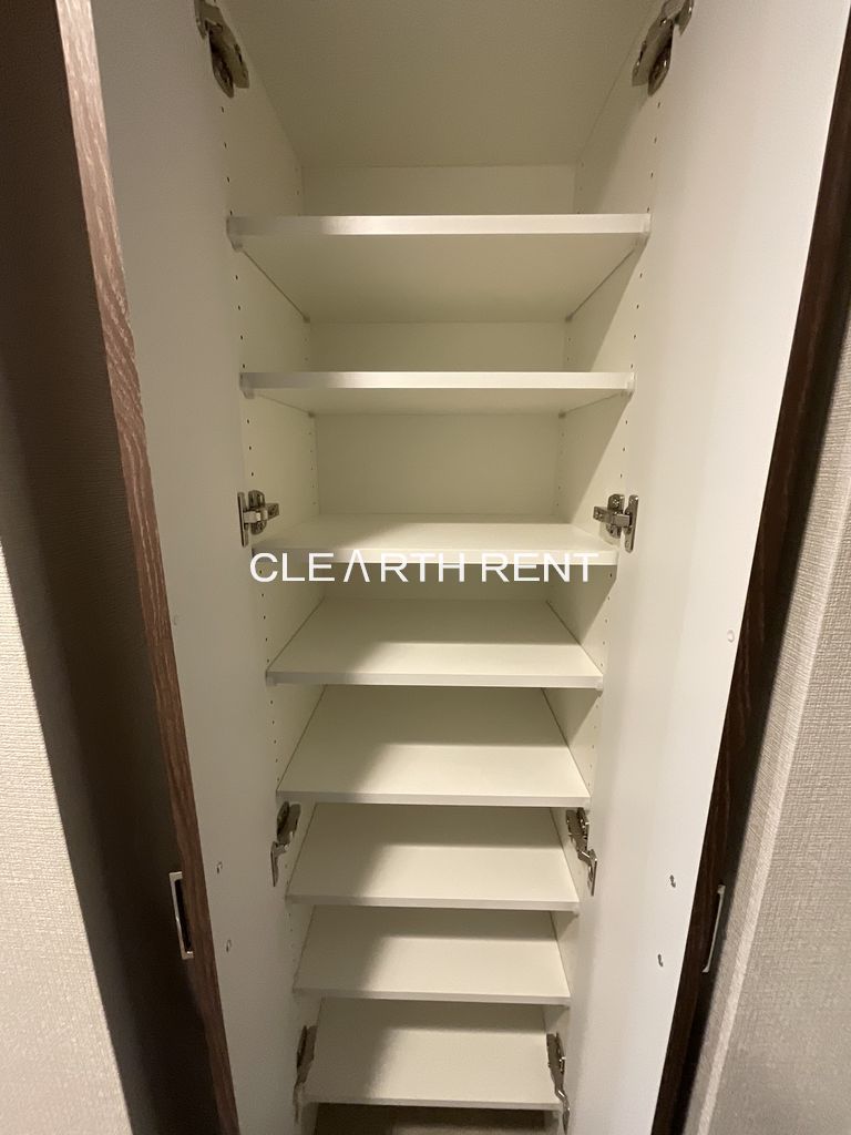 コンシェリア横濱南 ＬＥ ＶＥＮＴ ＶＥＲＴ6階 ★シューズボックでスッキリ玄関★