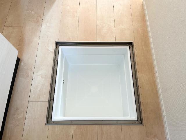 パルジェ岸根公園 床下収納