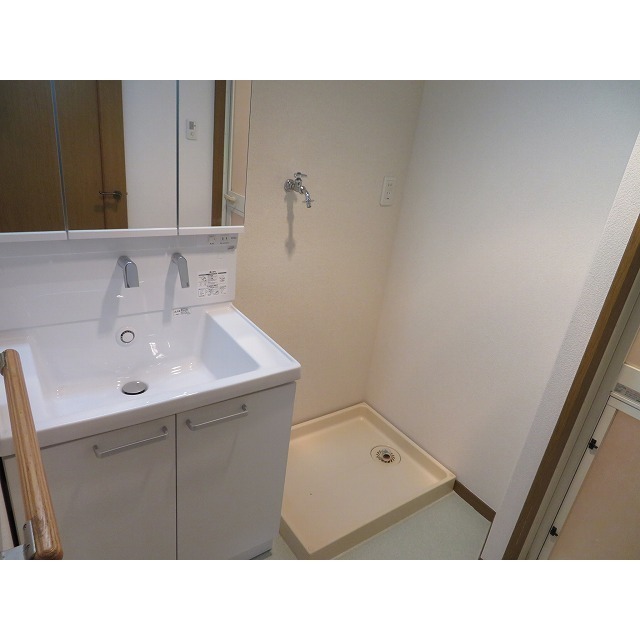 グランドフェニックス1004号室 同タイプの別の部屋の写真です