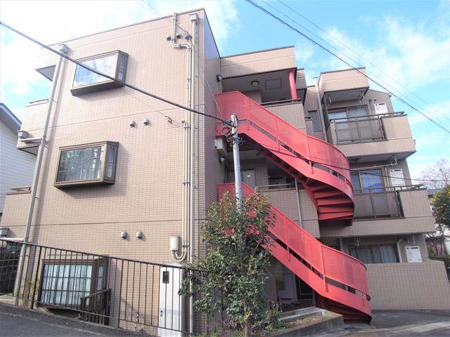 セント山手 外観