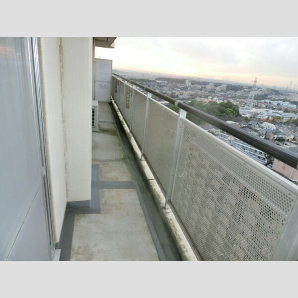 オーシャンビュー壱番館901号室 同建物別部屋の参考画像