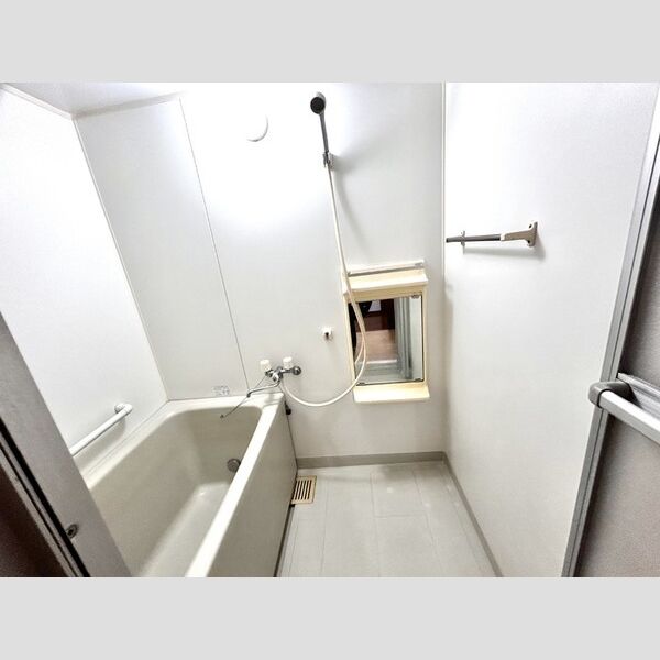 ソレイユ華 浴室