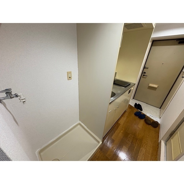 メゾンセシモ2階 内観