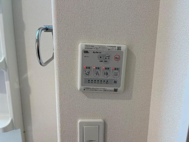 サクラス202号室 浴室乾燥機（イメージ）