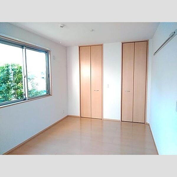 パルテール三鷹101号室 洋室(南)