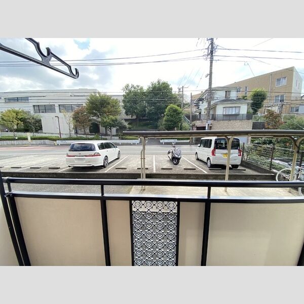 ファミールコート 周辺