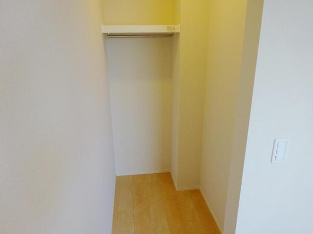 セラヴィ103号室 ウォークインクローゼット（イメージ）