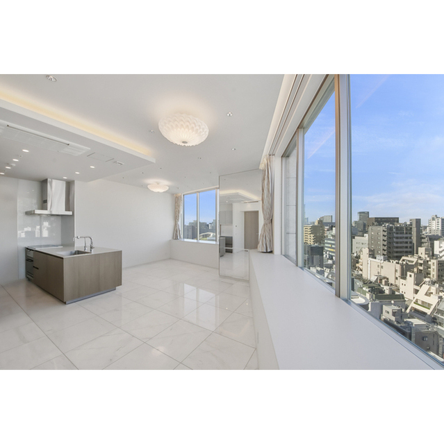 ザ・パークハウスグラン三番町２６1306号室 2025年12月撮影