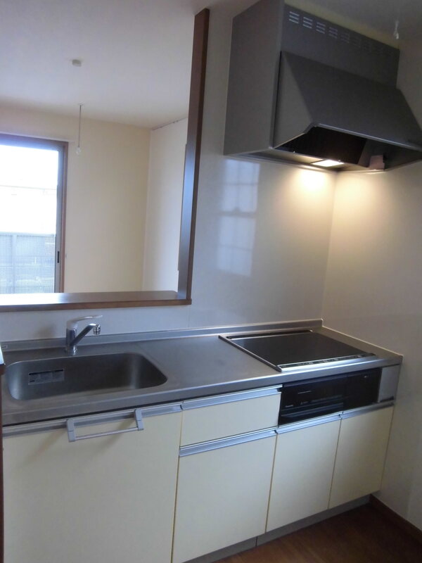 ウィンディアＣ2階 キッチン