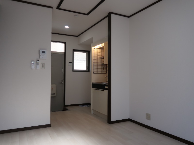 宝英ハイム 玄関