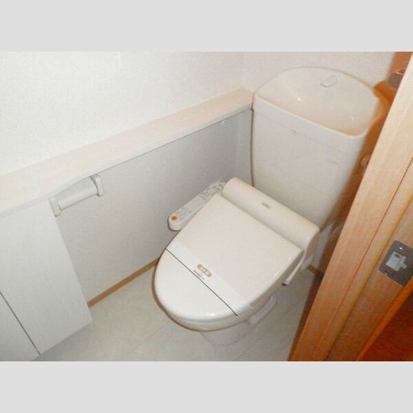 ボヌール新松戸　A棟 トイレ　温水洗浄暖房便座