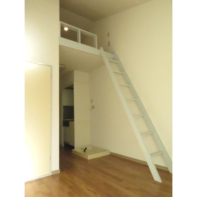 ドルフ福栄1階 内観