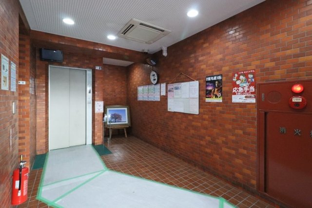 第３２宮庭マンション エントランス