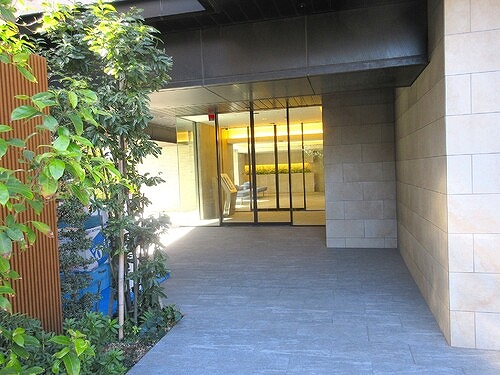 ライオンズ船橋本町マークスフォート エントランス　※前回募集時／2024年2月の写真