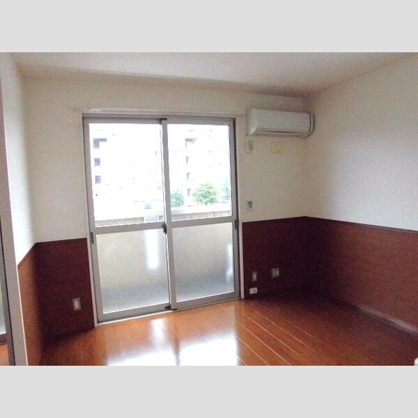 BRILLIANT　FLATS LDK10.5帖