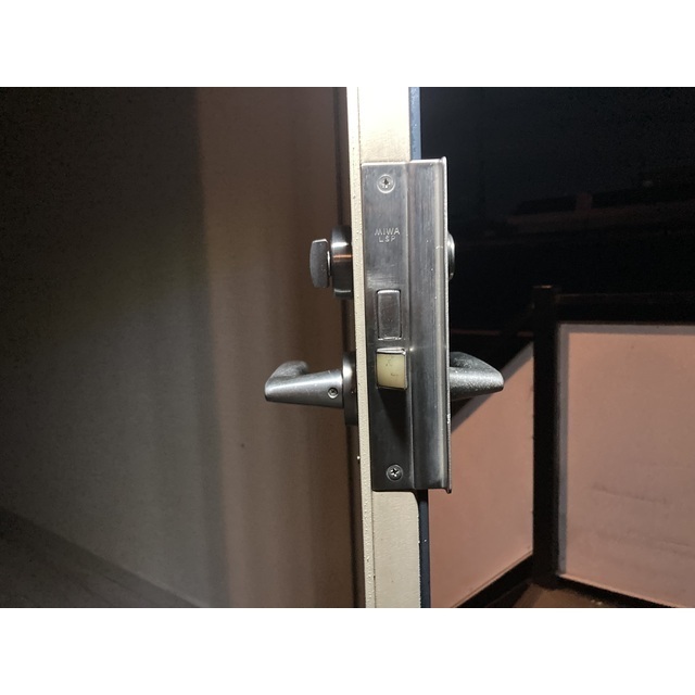 ダリア216号室 玄関