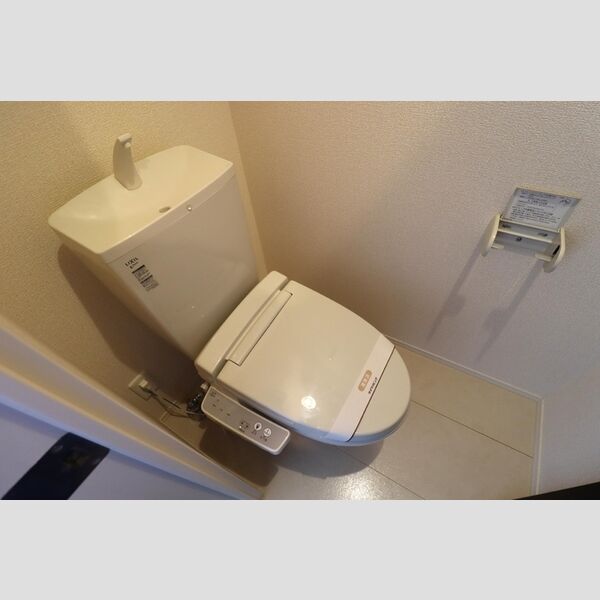 ソル・セレッソⅡ トイレ