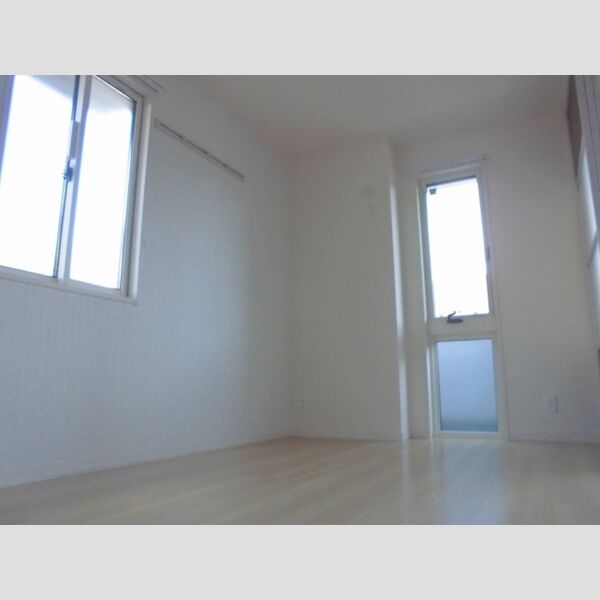 さくらパークハイツ202号室 洋室5.26帖