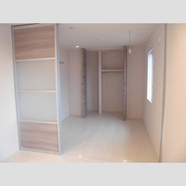 セジュールウィン102号室 洋室4.5帖(クローゼット)