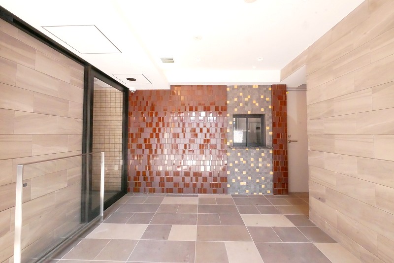 レジデンス横浜天王町1階 外観