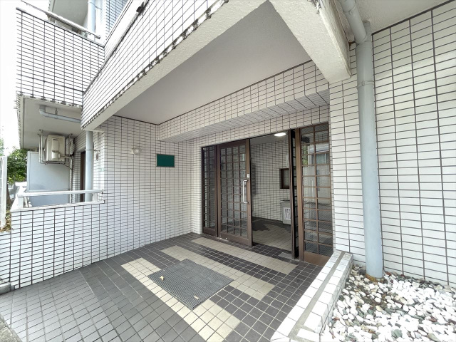 スカイコート都立大学 エントランス