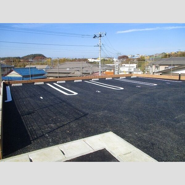 シュエット 駐車場