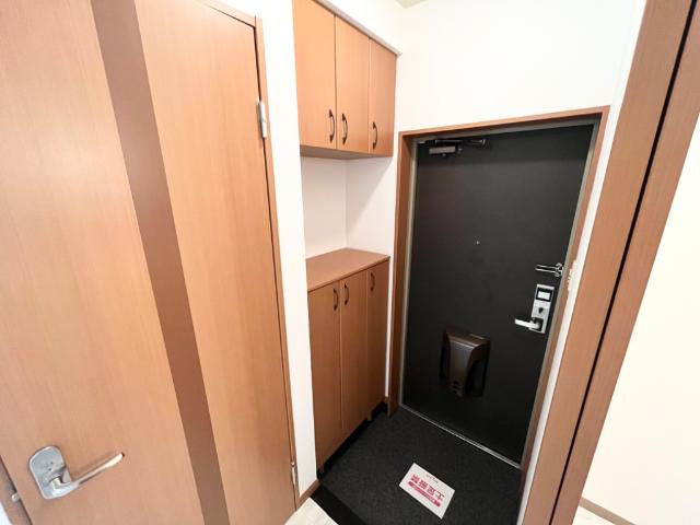 グラード101号室 下駄箱