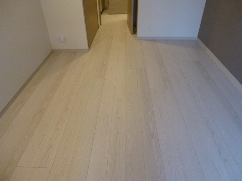 クレイシア八丁畷ステーションサイト7階 リビング