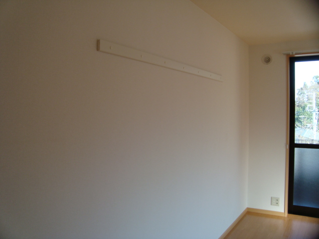 ハイツコスモス105号室 ハンガーレール