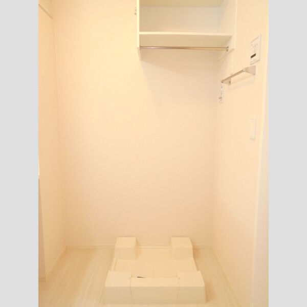 アヴェニール 洗面