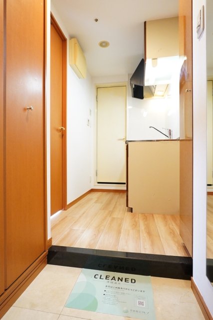 グランド・ガーラ西新宿West12階 玄関