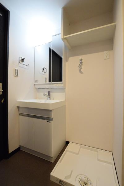 マインズ・コム白金 洗面