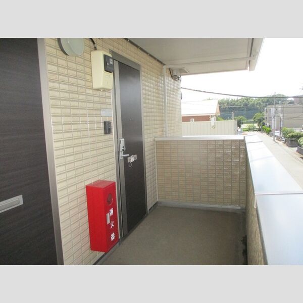 殿台NTステージ 玄関