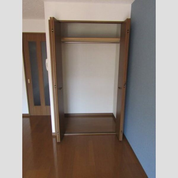 グラース303号室 収納