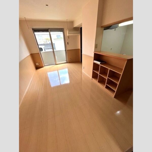 エクレール リビング