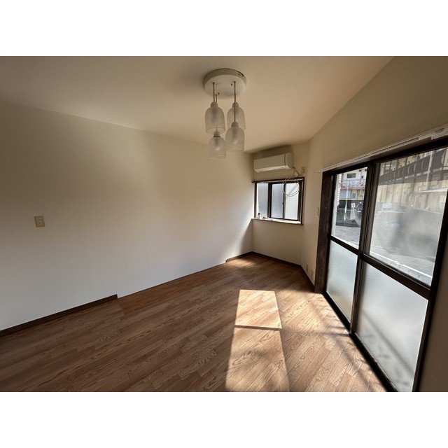 サンホワイトN103号室 リビング