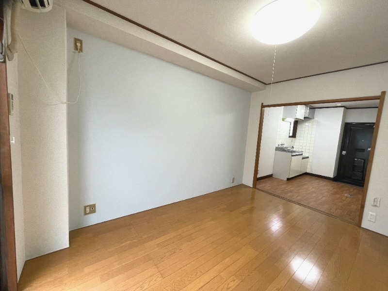 ホワイトパレス宮内2階 部屋その他