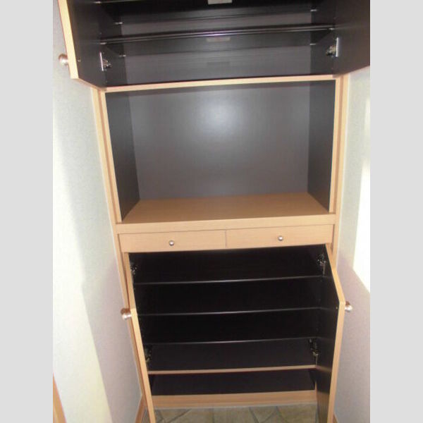 リヴィエール205号室 玄関